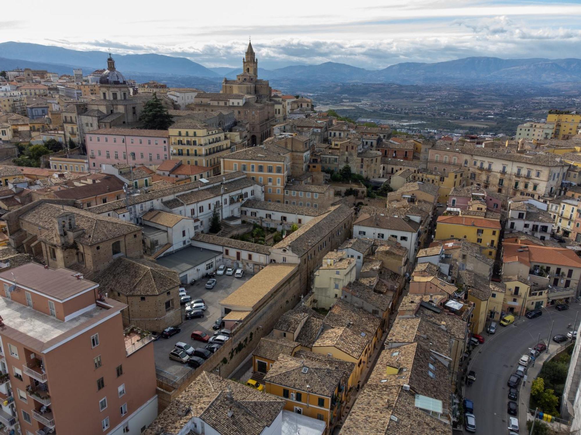 Apartmán Loft Teate Chieti Exteriér fotografie
